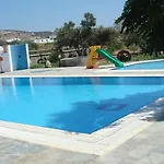Manolis Aparthotel