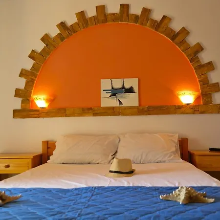 Manolis Apart Otel Kastrákion